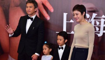 ​邓超女儿走红毯为何那么高冷？看完孙俪的解释，瞬间笑喷了
