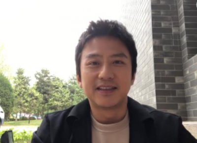 ​邓超录视频回忆跑男 暖心鼓励新成员