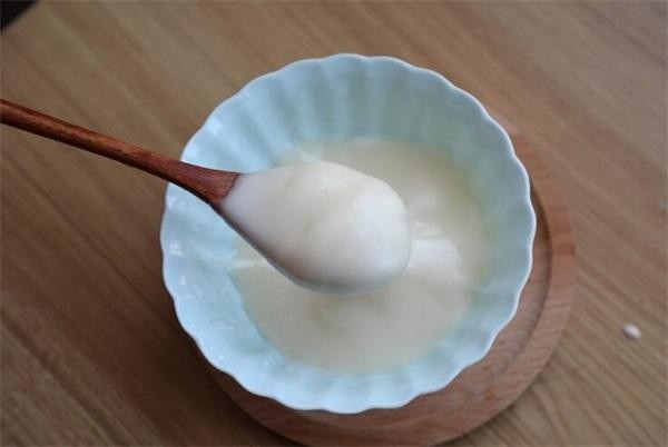 什么是白蜂蜜(白蜜是哪种蜂蜜)