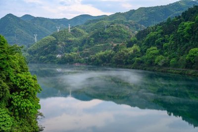 ​回龙山在哪里(回龙山海拔多少米)