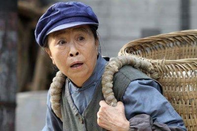 ​张少华人设崩塌！82岁高龄被曝“打人”丑闻，至今未道歉