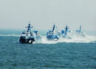 ​海上狼群——国产022型导弹快艇