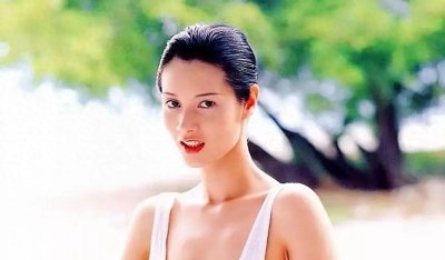 ​为艺术献身的女星——郑艳丽，曾被冠以“舒淇替代者”的称号
