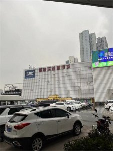​重庆最大的“鬼市”你知道在哪儿吗？ 你想的东西这里都能买到