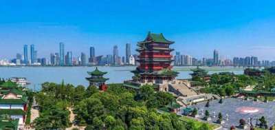 ​《滕王阁序》其实是阎都督犯错的结果