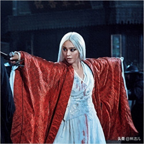 10版白发魔女：蒋勤勤美艳，林青霞经典，她是童年最难忘的记忆