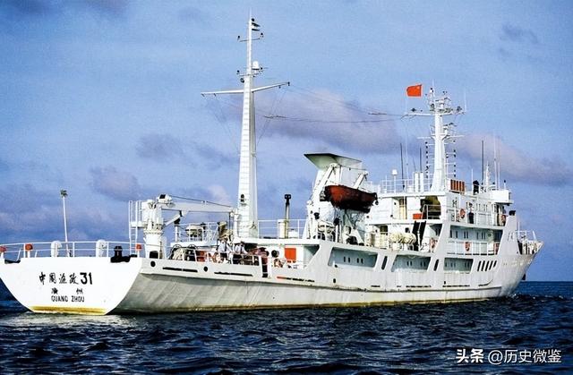 南海黄岩岛的现状（被菲律宾强占15年的黄岩岛）(7)