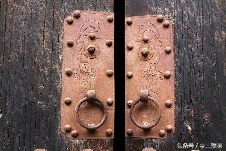 古代的门环奇形百态，各有各的寓意，认识3个的就能成为专家了！