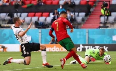 葡萄牙爆冷出局?出线形势岌岌可危!C罗生死战,却看德国脸色