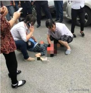 南京女童被高空坠物砸中头部,警方:系楼上8岁男童高空抛物所致