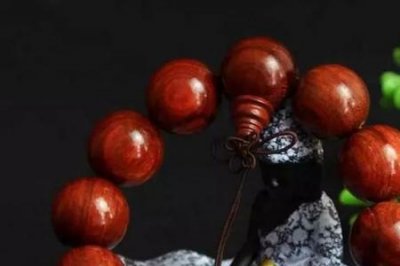 ​血檀手串的好处