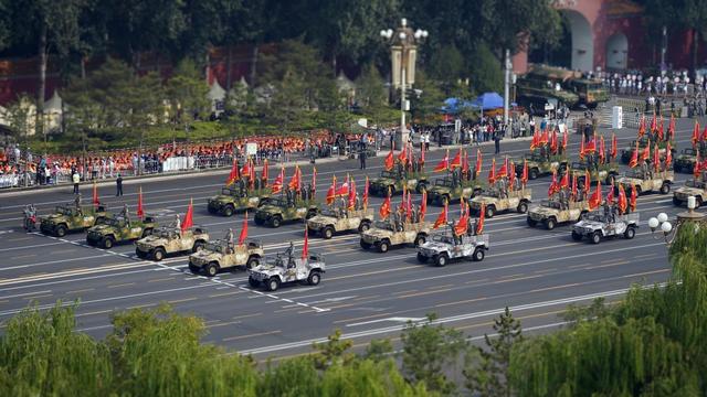 国庆70周年航拍看阅兵（高空俯拍国庆70周年阅兵）(4)
