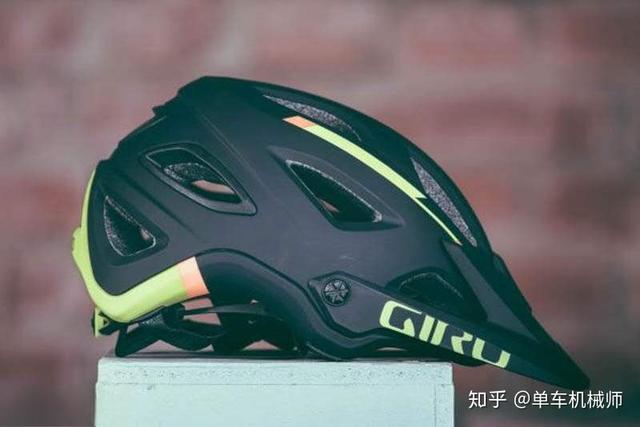 山地车手必看！九大保命装备护你越野周全-