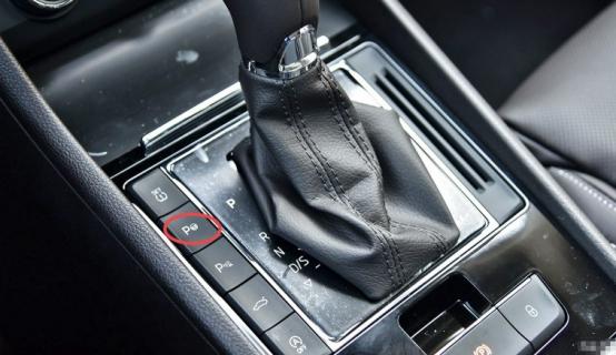 兄弟之争 新速派和新迈腾哪个好?-