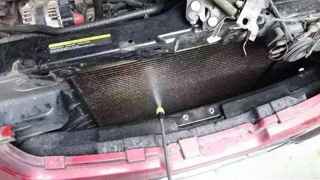 汽车散热器清洗方法和步骤介绍-