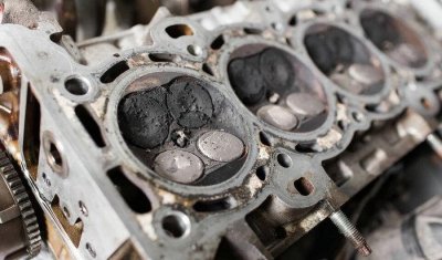 ​发动机缸内积碳多久清洗一次