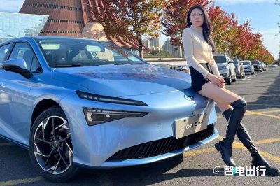 ​广汽再打价格战！埃安S MAX官降2.3万，性价比超比亚迪海豹？