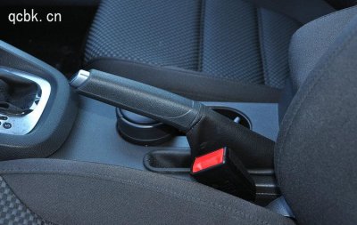 ​驻车制动器是手刹吗