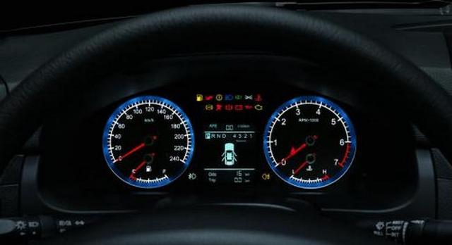 绅宝x25是什么悬架-