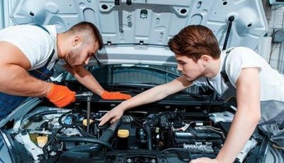 ​双保可以在任何4s店做保养么