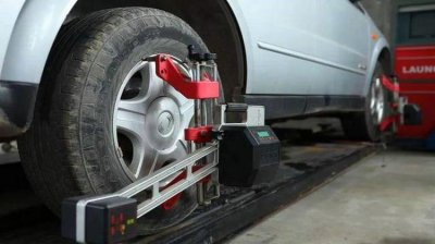 ​更换轮胎要做动平衡和四轮定位吗