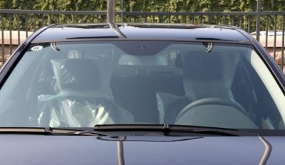 ​车窗玻璃划痕怎么修复