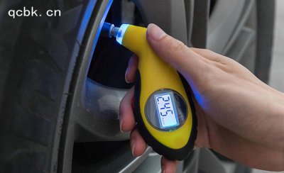 ​汽车轮胎气压表怎么看