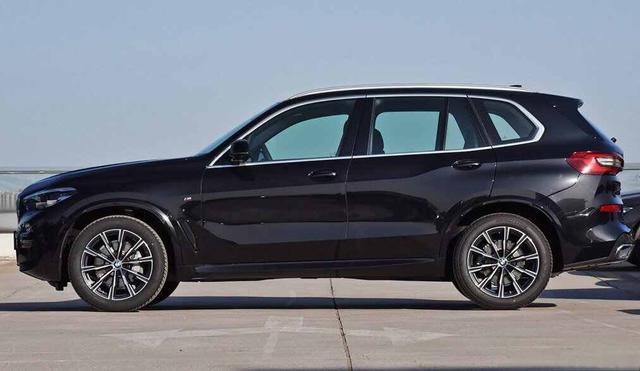 宝马X5油耗的油耗怎么样？3.0的X5是油老虎？-