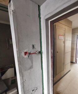 ​怎么找到入户水管在哪里,毛坯房的进水管在哪里