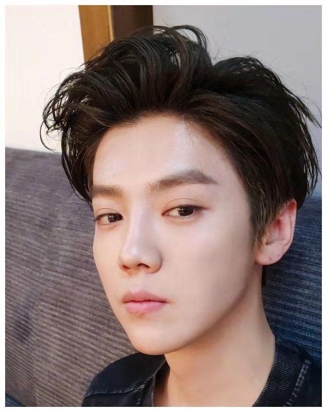 鹿晗为什么偏喜欢关晓彤(27岁便坐拥粉丝近亿)(2)