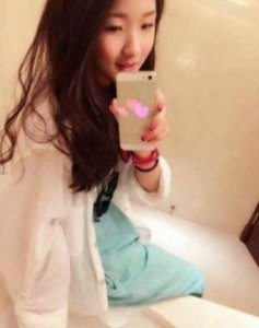 ​12岁小学生扮成20岁成熟性感照大曝光