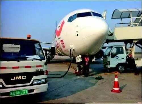 机票的机建燃油费必须买吗？买机票为什么还要机建和燃油费-