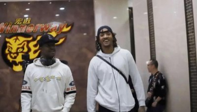 ​周琦重返NBA悬念揭开！新疆上海交易细节被曝，姚明脸色挂不住了