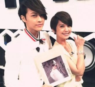 ​前男友邱胜翊谈杨丞琳结婚：好的事情都值得祝福