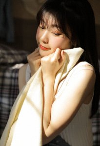 ​清纯小姐姐俏皮迷人