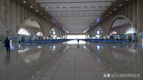 全国重要的交通枢纽：石家庄新火车站