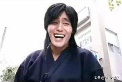 ​还记得表情包之王“金馆长”吗？今收起魔性笑容，帅到让人不敢认