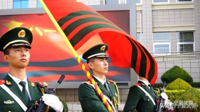 ​退伍季丨老兵，送你三句话！