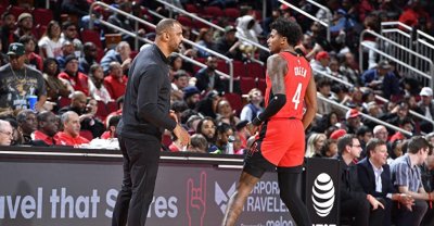 ​乌多卡谈杰伦-格林：他进步了 比赛季初期强了不少