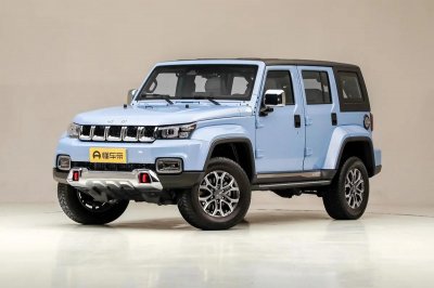 ​新款北京BJ40城市猎人版上市，售价15.98万起，配置升级更野了