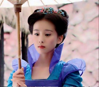 ​还记得龙葵的“广袖流仙裙”吗