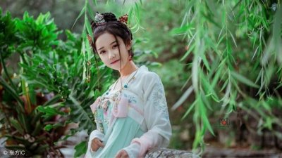 ​小说：总裁的地下情人和别的男人一起了，那人还是他兄弟，他吃醋