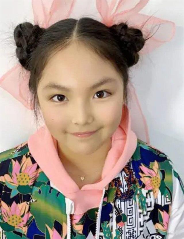 李湘王诗龄现在的照 王诗龄近照被吐槽(9)