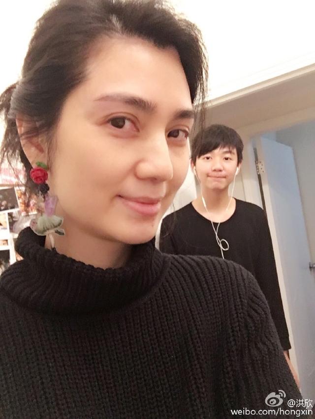 李嘉欣黎明年轻时的盛世容颜(当年美得不像人类的李嘉欣黎明)(8)