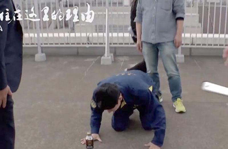 天天向上矢野浩二下跪（天天兄弟分崩离浩二混得最惨）