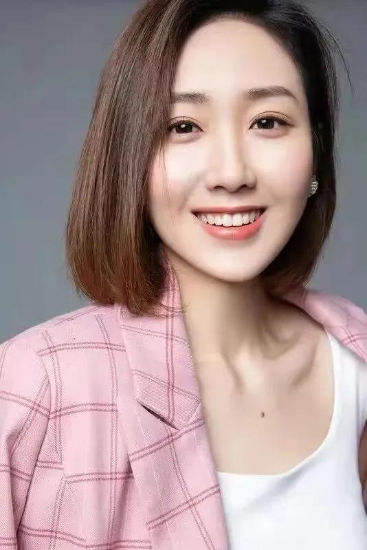 非“科班，”属“跨界，上了春晚的王嘉宁简介