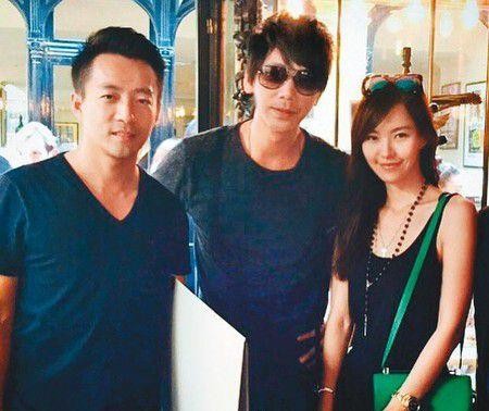 阿信女朋友是谁（50岁苏见信被曝新恋情）