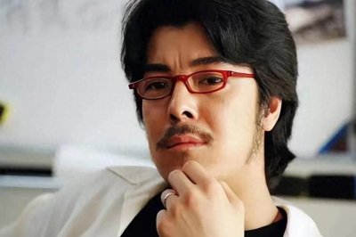 ​海一天：不靠当领导的父亲，46岁才走红，娶二婚妻子待继子如亲生