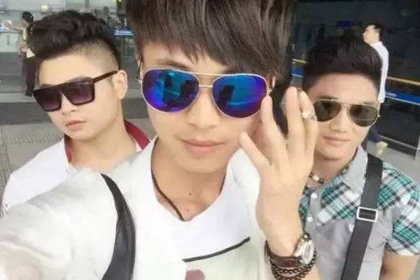 许华升公司多少身价 不是网上传的富家子弟出身