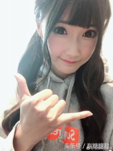 ​KPL解说琪琪cos娜可露露，粉丝评论像杨幂